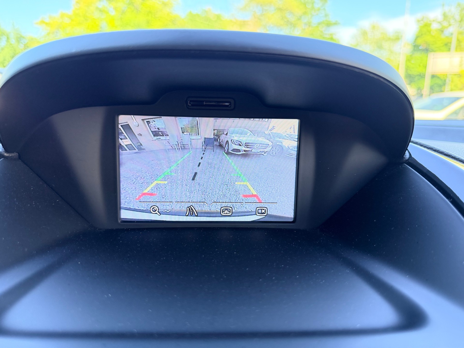 FORD B-Max 1.0 SCTi Titanium-image-21
