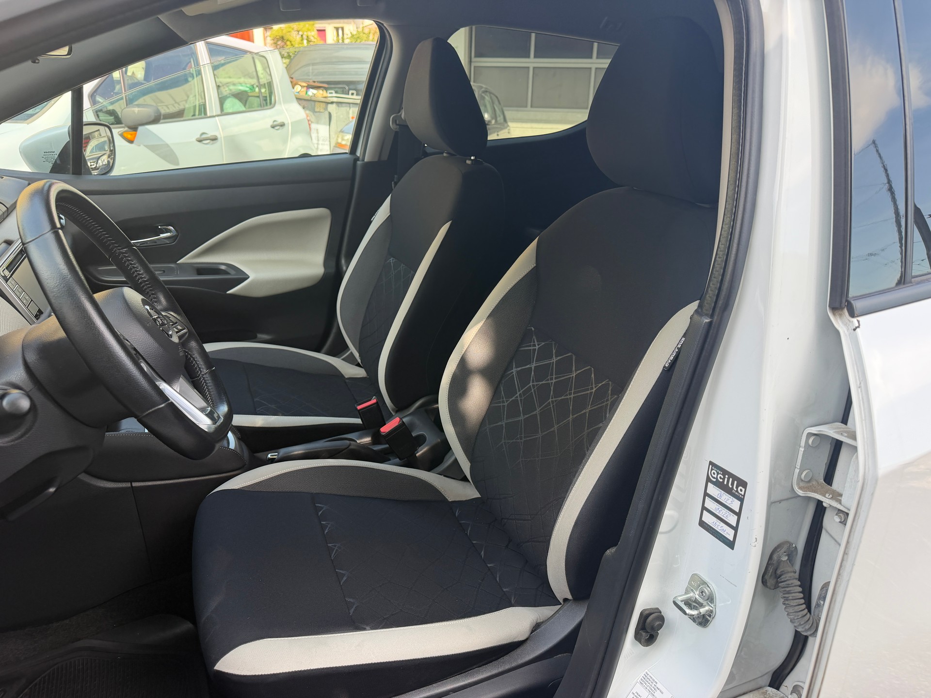 NISSAN Micra 0.9 IG-T N-Way-image-6
