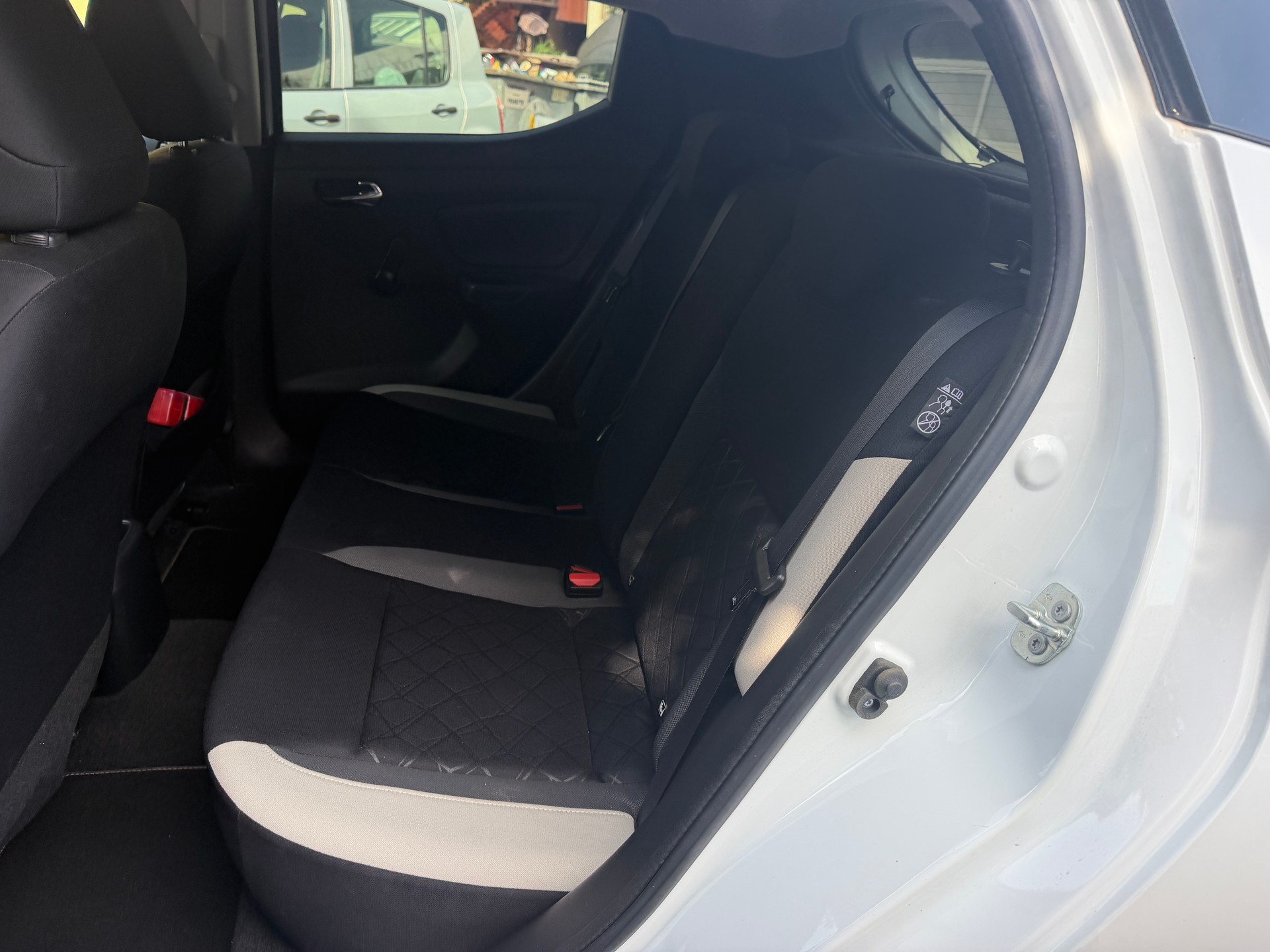 NISSAN Micra 0.9 IG-T N-Way-image-8