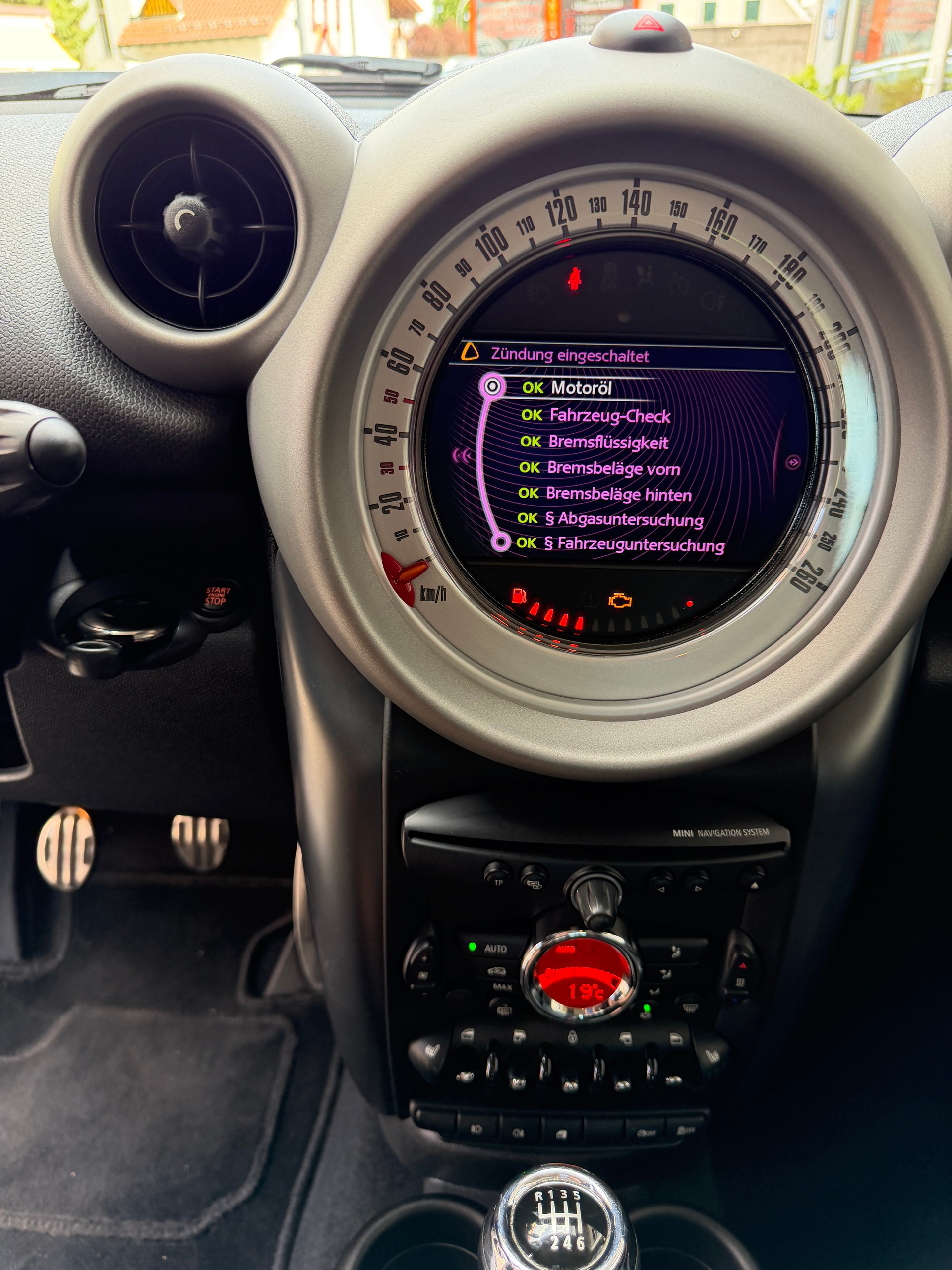 MINI Countryman Cooper S ALL4-image-7
