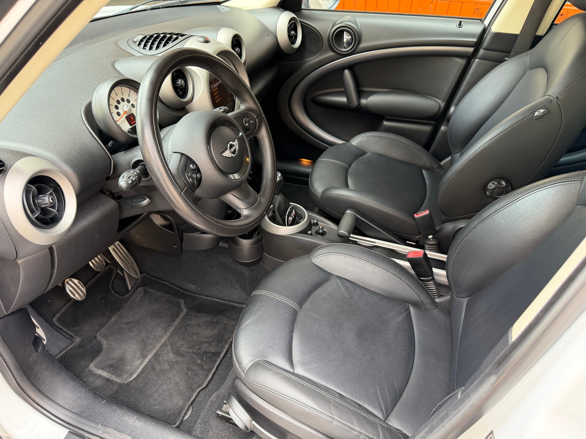 MINI Countryman Cooper S ALL4-image-5