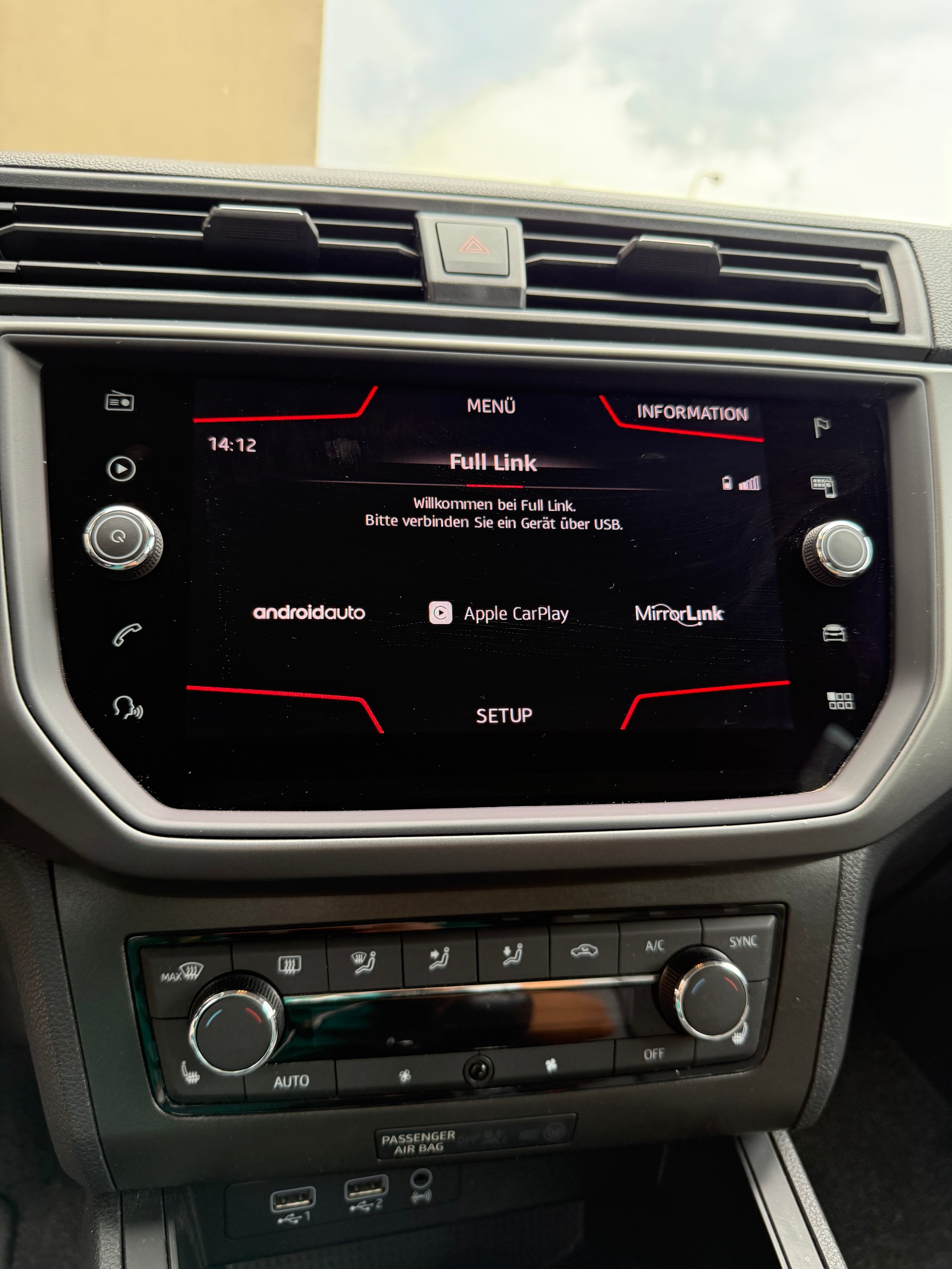 SEAT 1.0 MPI-image-1