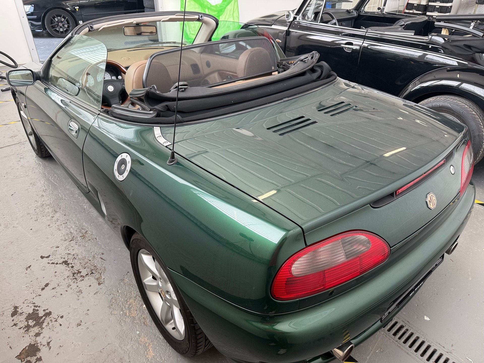 MG MGF 1.8i Steptronic-image-12