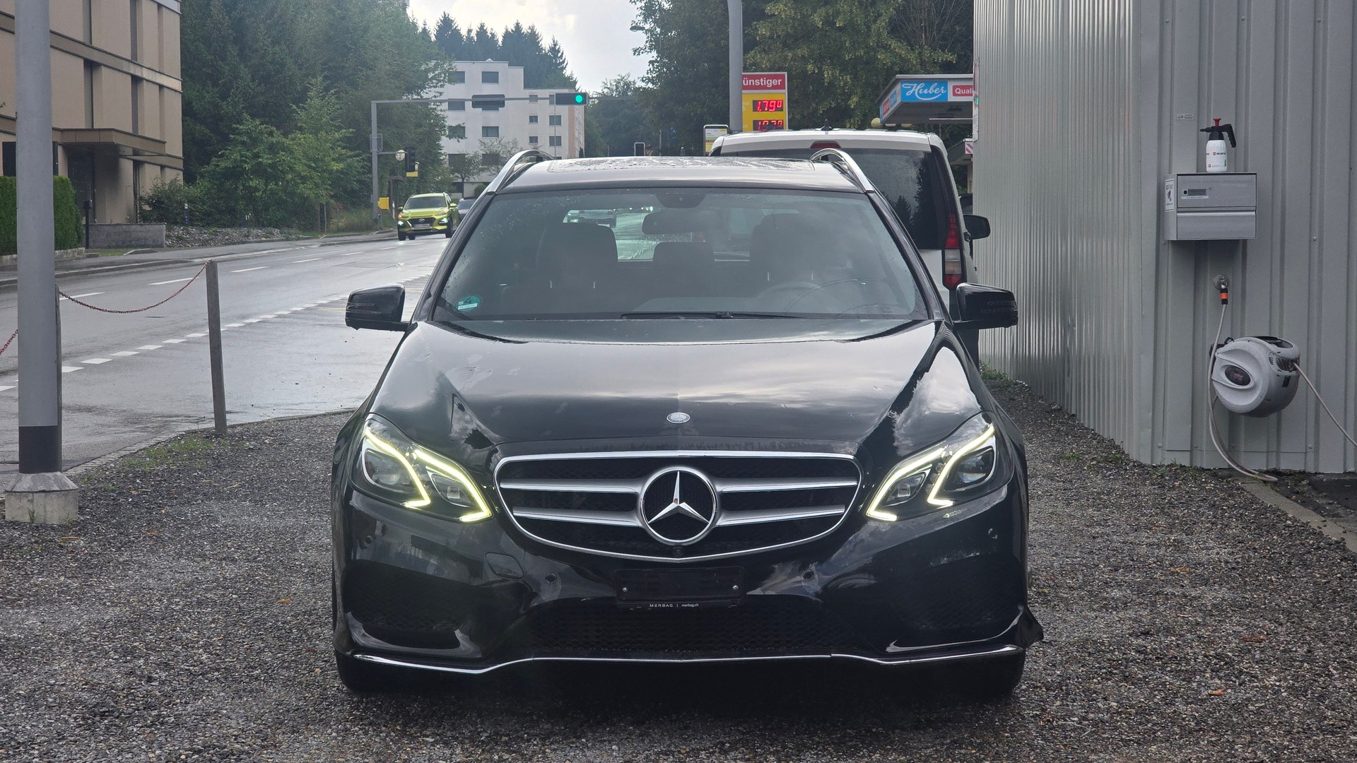 MERCEDES-BENZ E 250 CDI 4Matic 7G-Tronic-showroom-element-1