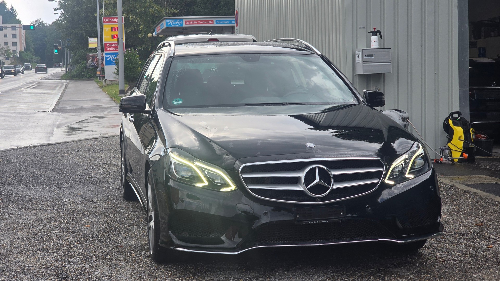 MERCEDES-BENZ E 250 CDI 4Matic 7G-Tronic-showroom-element-2