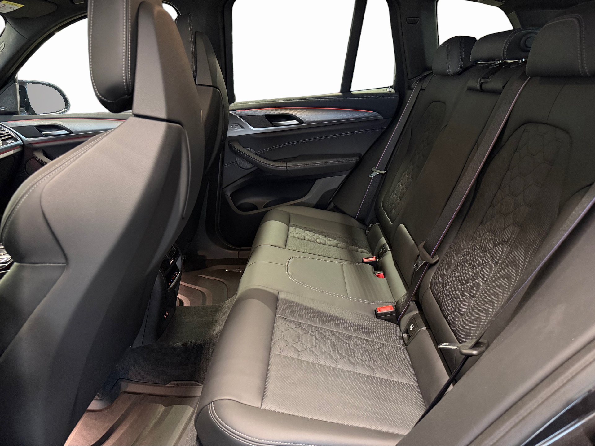 BMW X3 xDrive M Competition Steptronic *Nur 8’000 km* *360° Kamera* *Harman Kardon*-image-21