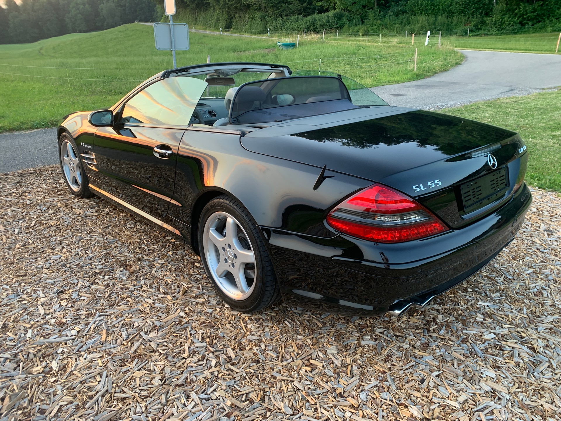 MERCEDES-BENZ SL 55 V8 AMG