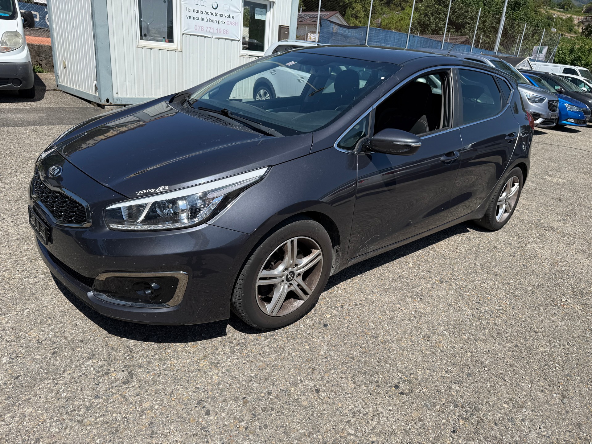 KIA Cee'd 1.0 T-GDi Swiss Champion-image-5