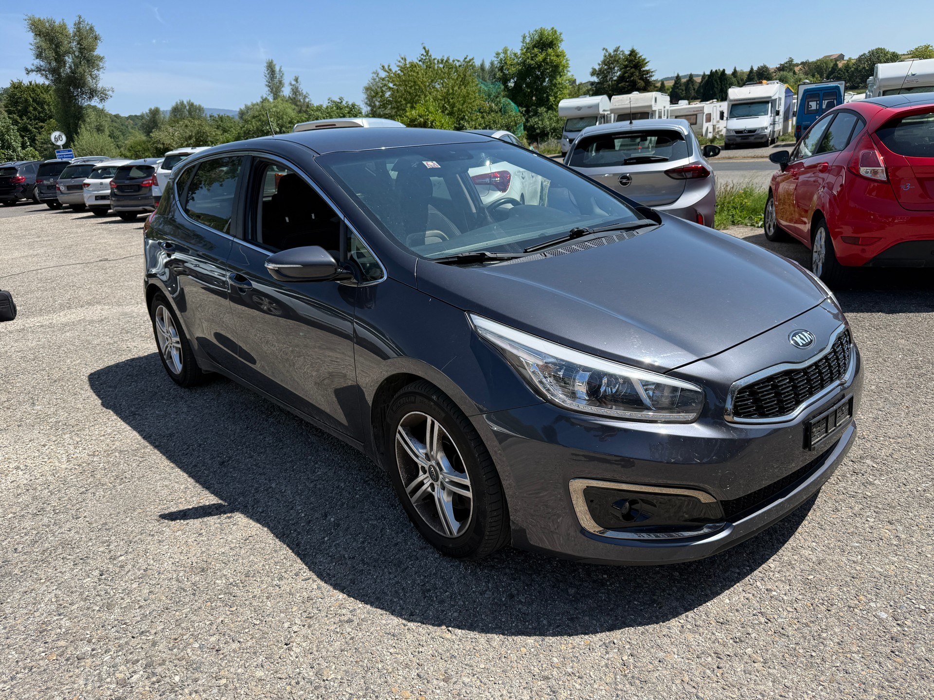 KIA Cee'd 1.0 T-GDi Swiss Champion-image-1