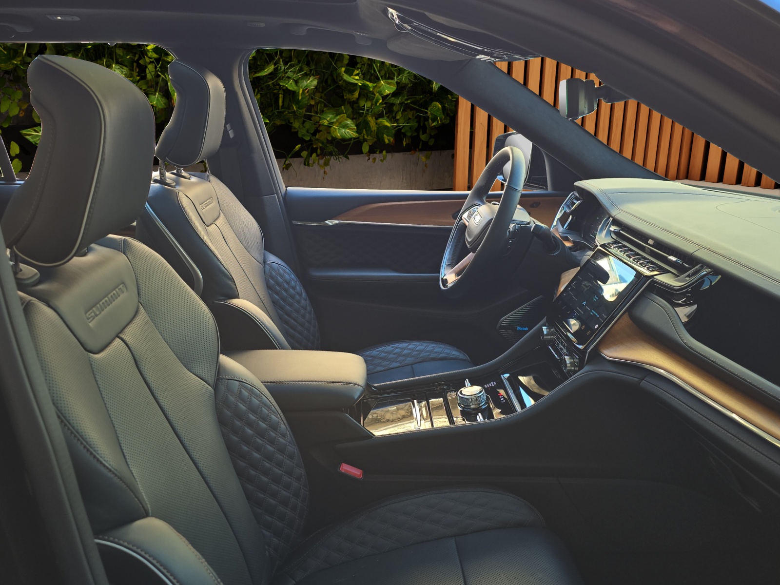 JEEP Grand Cherokee 2.0 Plug-in-Hybrid Summit Reserve 4xe-image-15