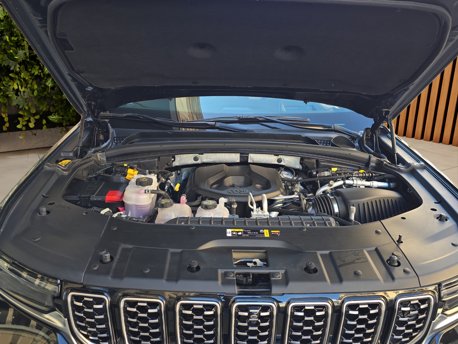 JEEP Grand Cherokee 2.0 Plug-in-Hybrid Summit Reserve 4xe-image-18