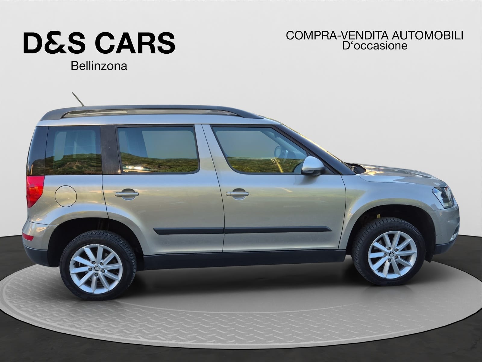 SKODA Yeti 2.0 TDI Active Outdoor 4x4 DSG-image-5