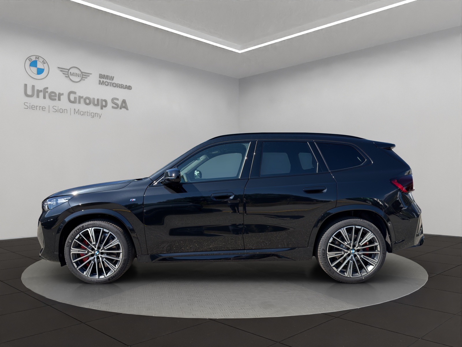 BMW X1 xDrive M35i-image-1