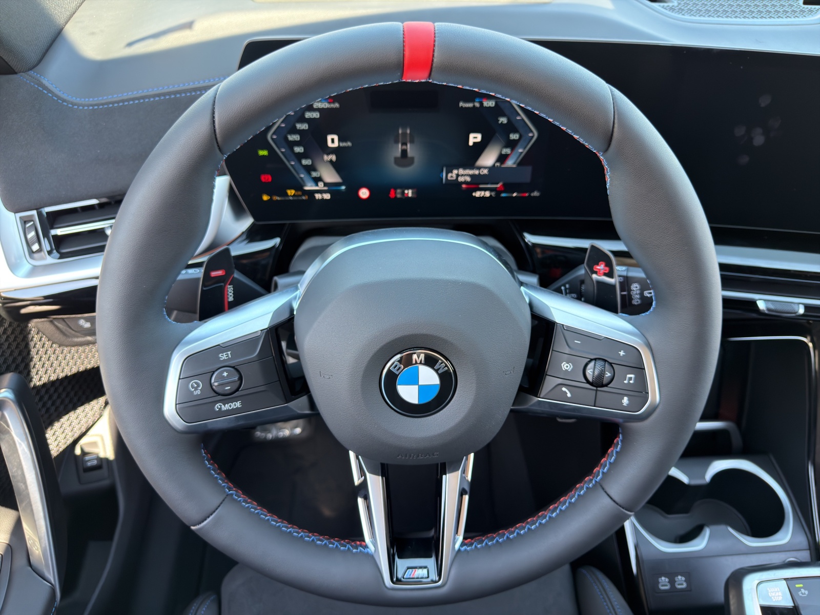 BMW X1 xDrive M35i-image-9