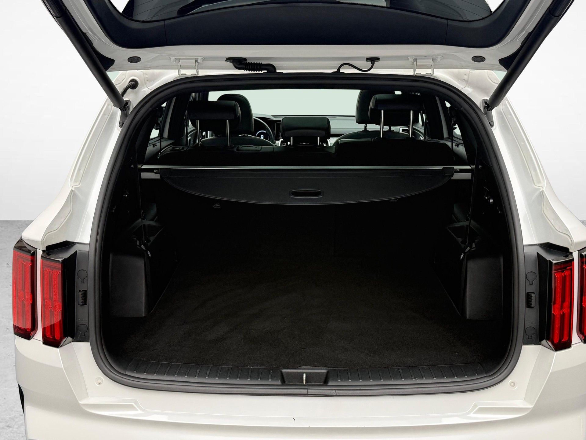 KIA Sorento 1.6 T-GDi Hybrid Style 7P-image-11