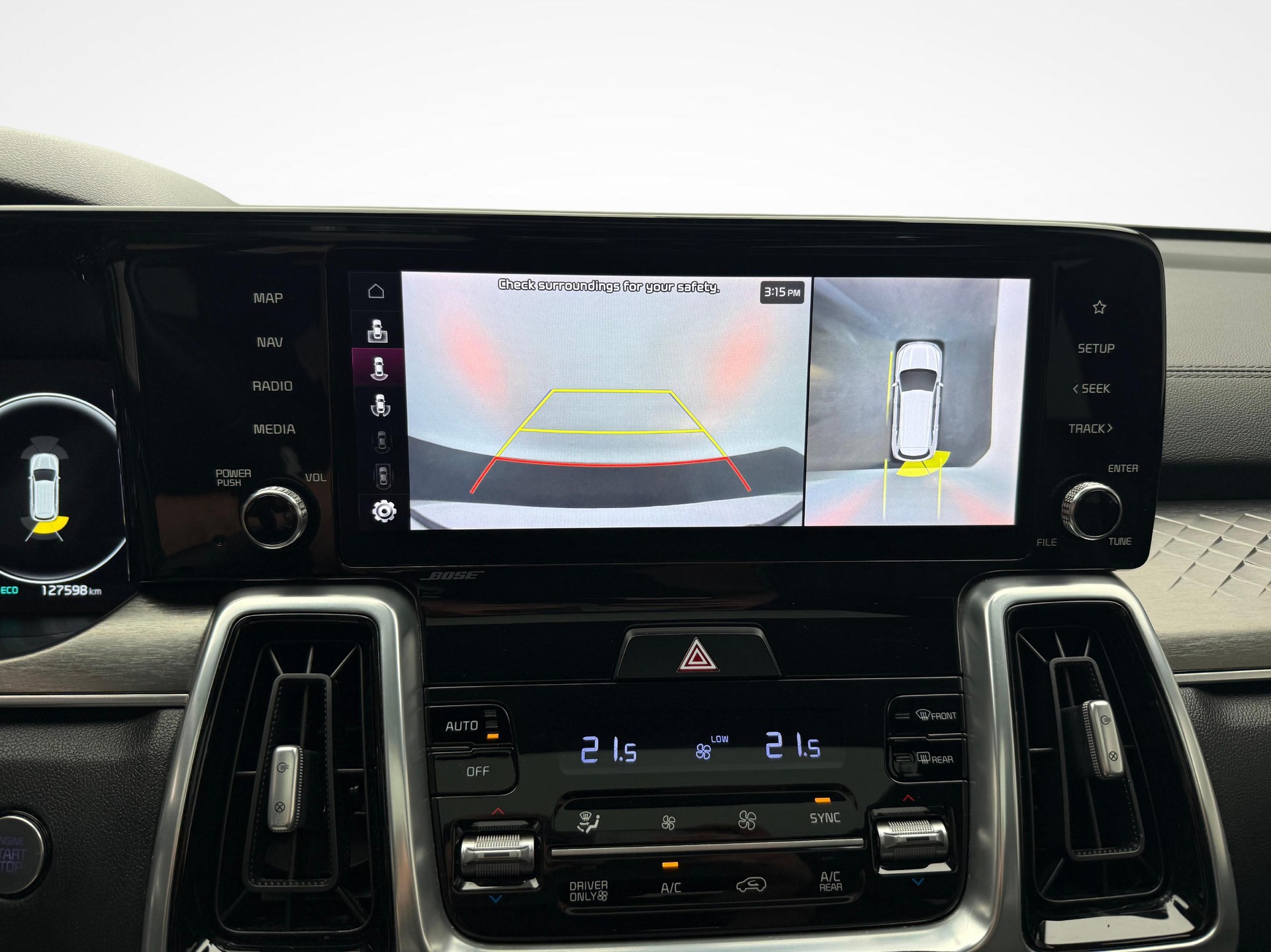 KIA Sorento 1.6 T-GDi Hybrid Style 7P-image-12