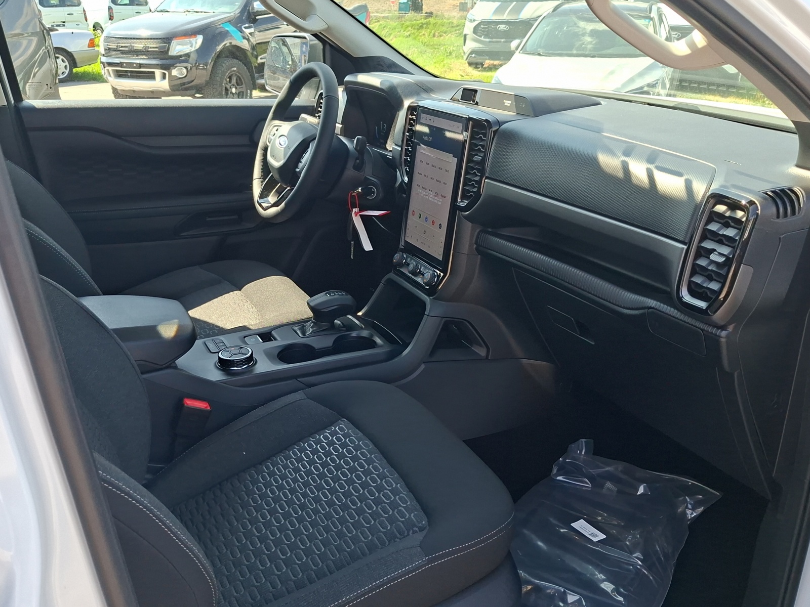 FORD Ranger XLT 2.3 Eco Boost e-4WD Automat-image-8
