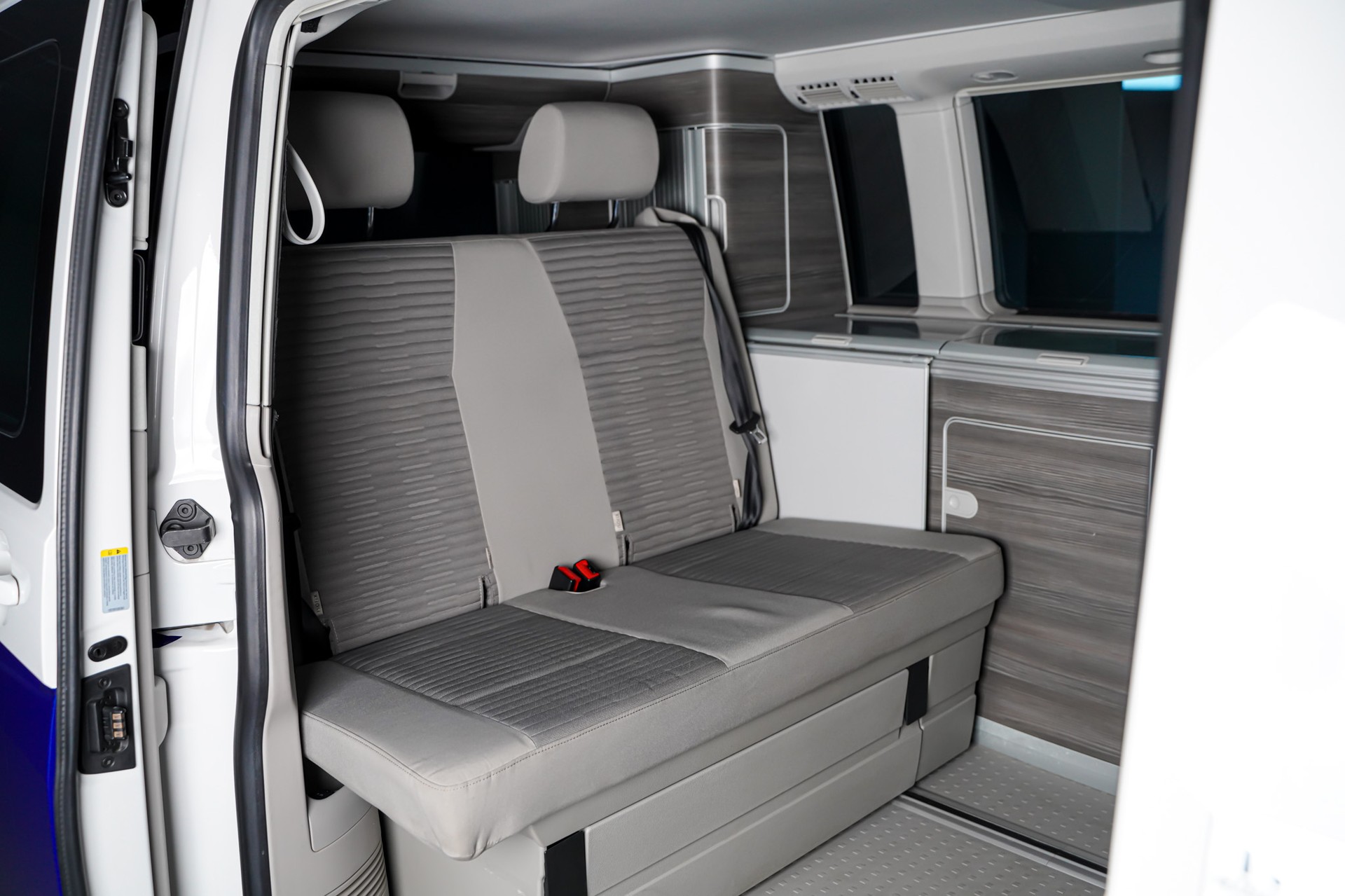 VW T6 California 2.0 TDI Ocean DSG-image-12