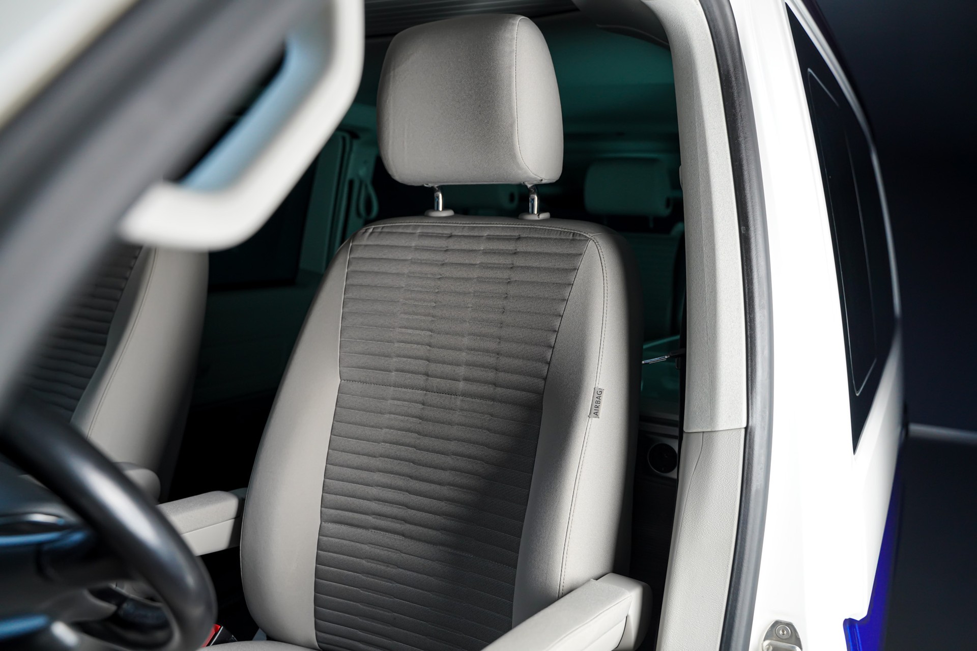 VW T6 California 2.0 TDI Ocean DSG-image-11