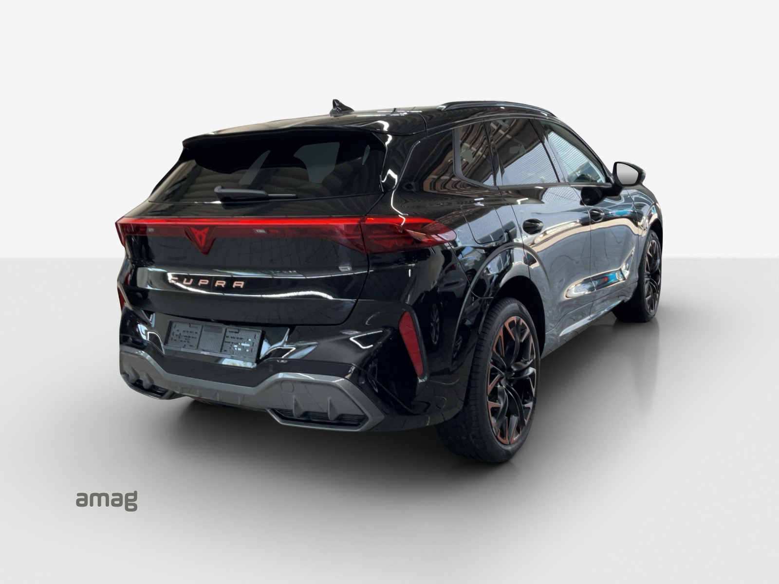 CUPRA Terramar 1.5 eHybrid DSG VZ-image-4