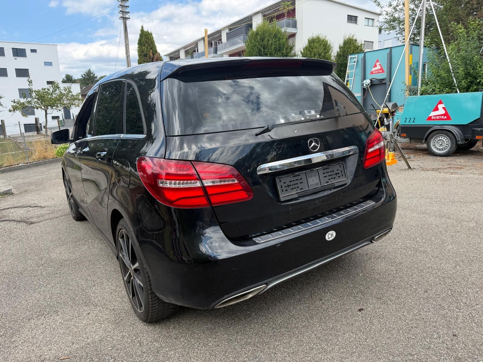 MERCEDES-BENZ B 200 CDI Style-image-4