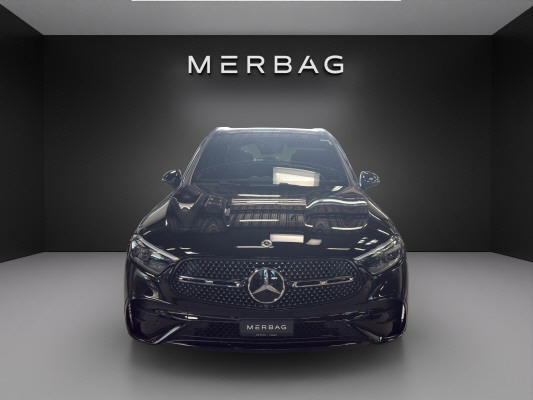 MERCEDES-BENZ GLC 300 d 4M AMG Line-image-3