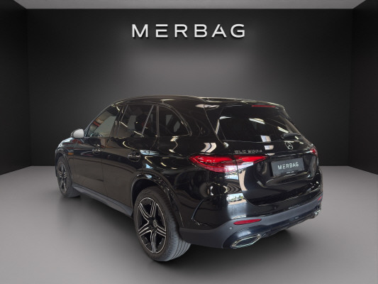MERCEDES-BENZ GLC 300 d 4M AMG Line-image-2