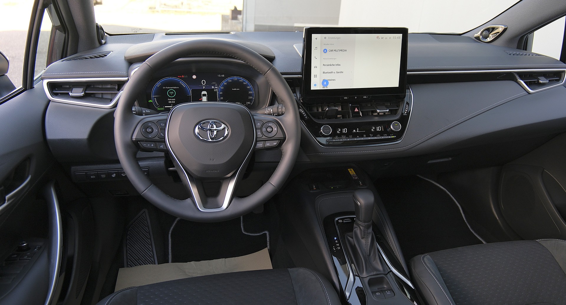 TOYOTA Corolla Touring Sports 2.0 HSD Premium e-CVT-image-21