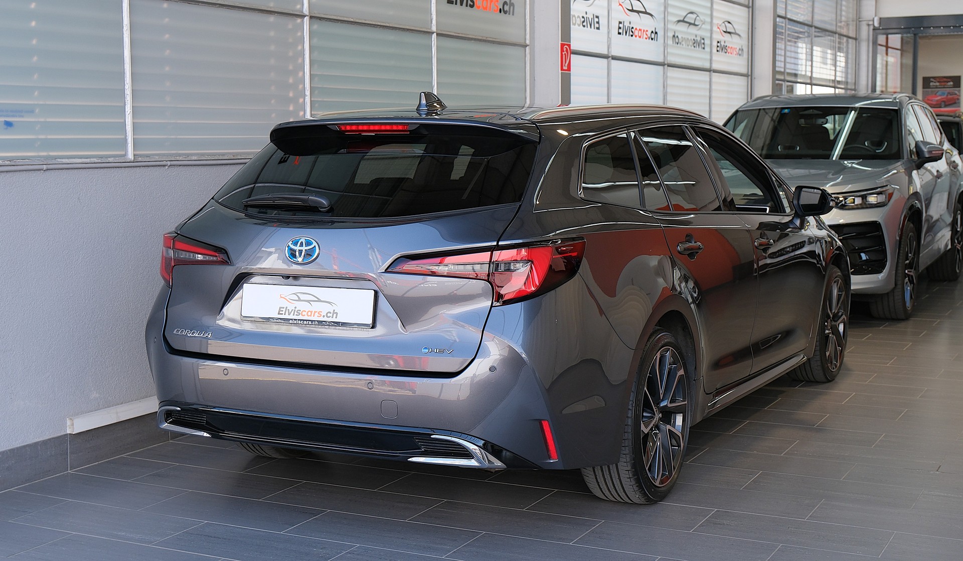 TOYOTA Corolla Touring Sports 2.0 HSD Premium e-CVT-image-27