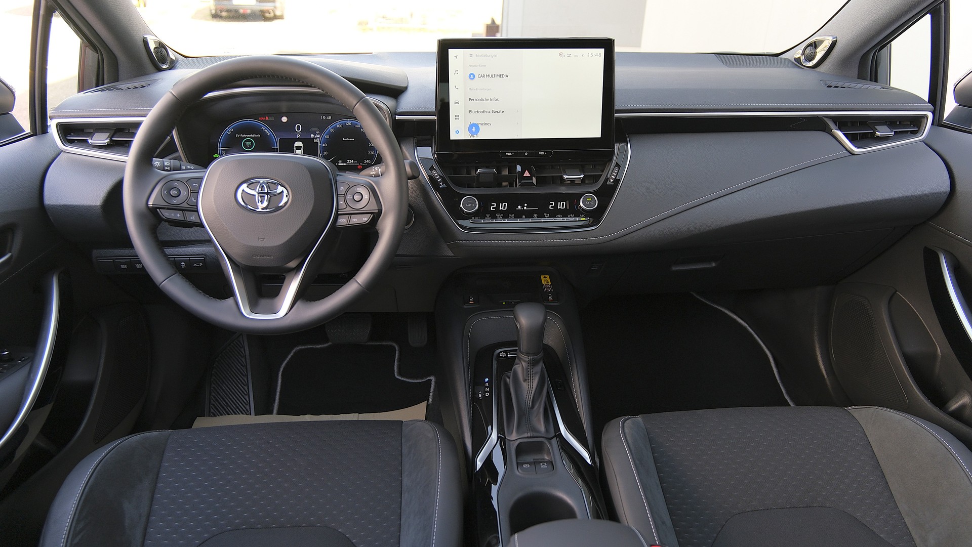 TOYOTA Corolla Touring Sports 2.0 HSD Premium e-CVT-image-5