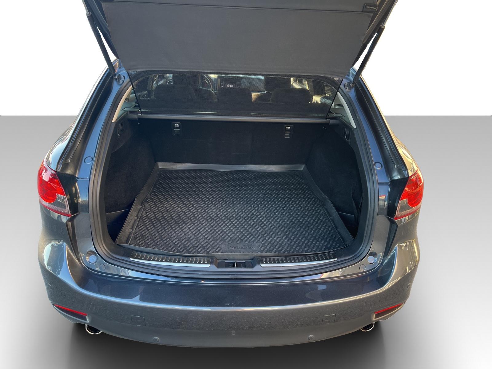 MAZDA 6 Sport Wagon 2.2 D Ambition-image-11