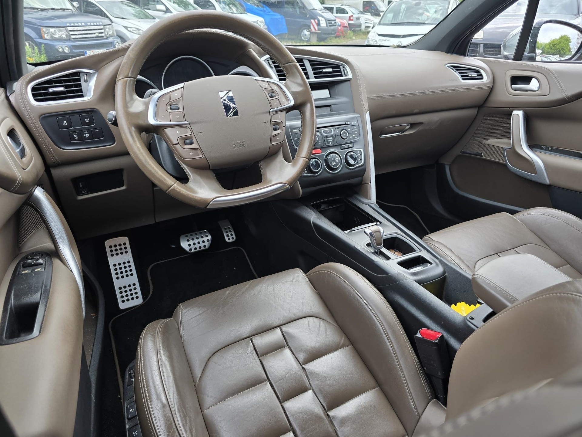 DS AUTOMOBILES DS4 1.6 e-HDi SO Chic EGS6-image-11