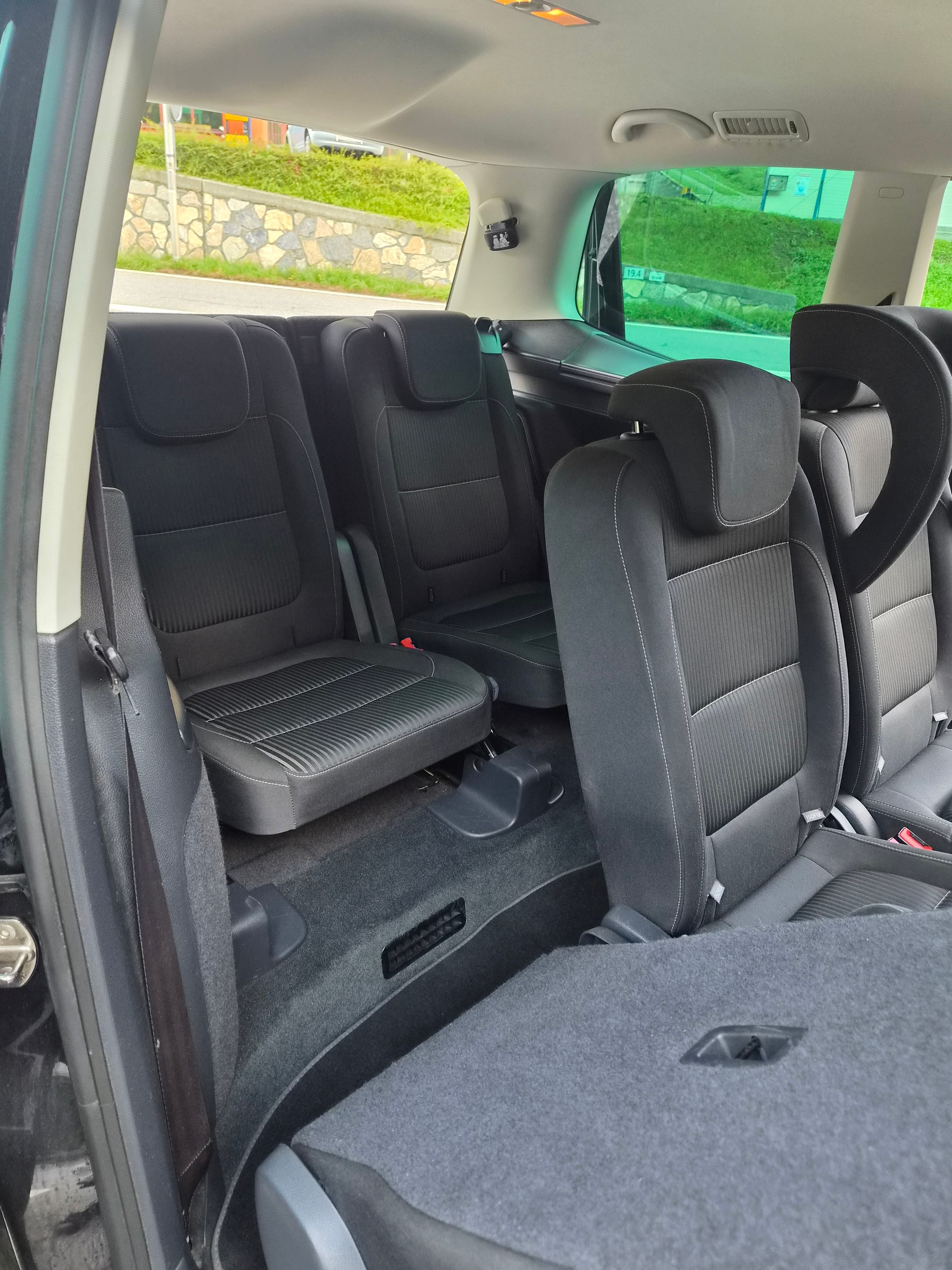 SEAT Alhambra 2.0 TDI Style-image-8