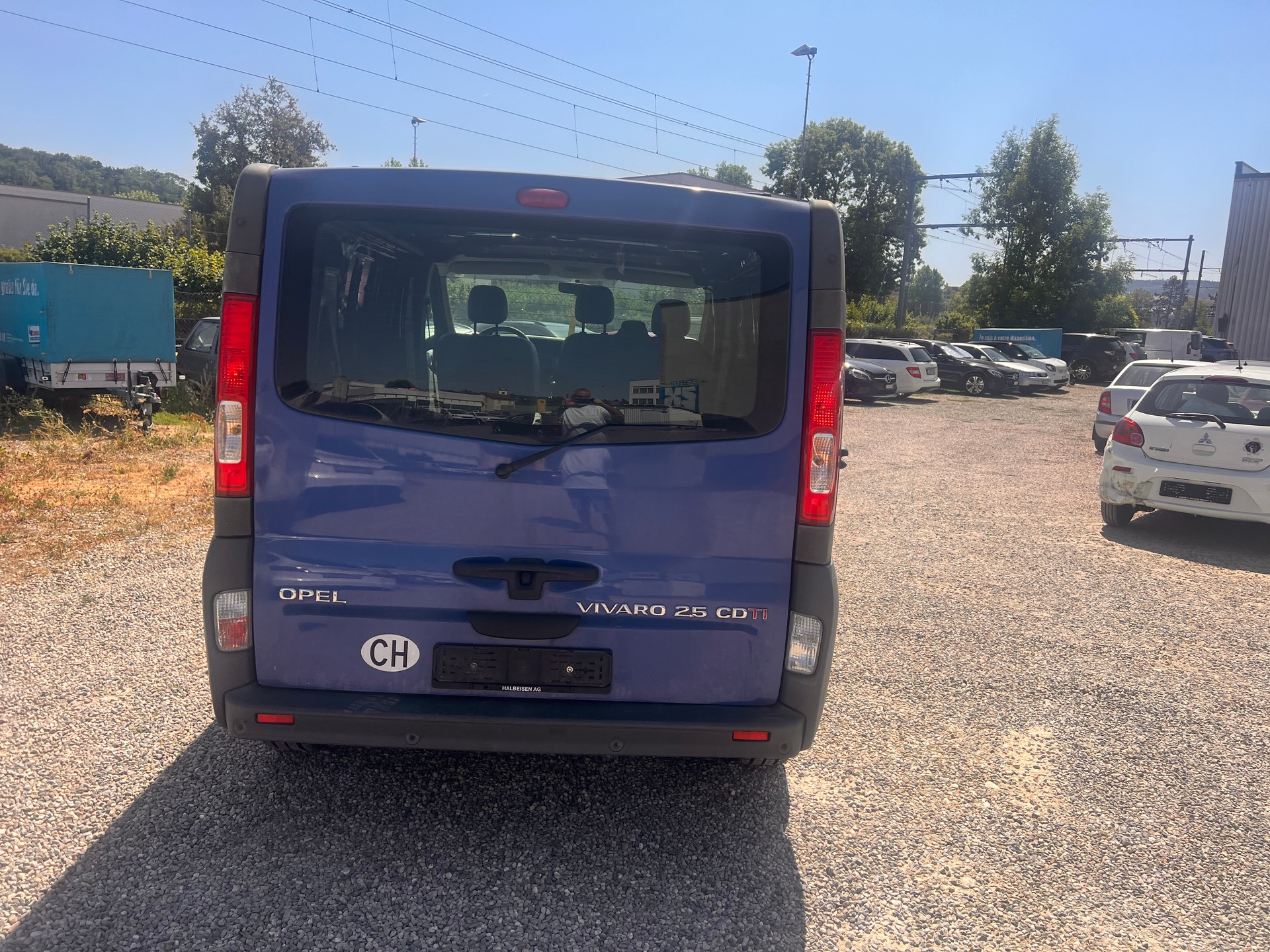OPEL Vivaro 2.5CDTI 2.9t L1H1DK-image-3