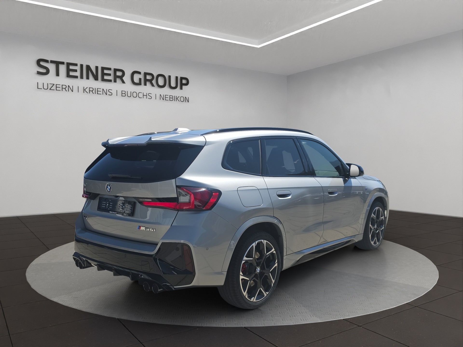 BMW X1 xDrive M35i-image-4