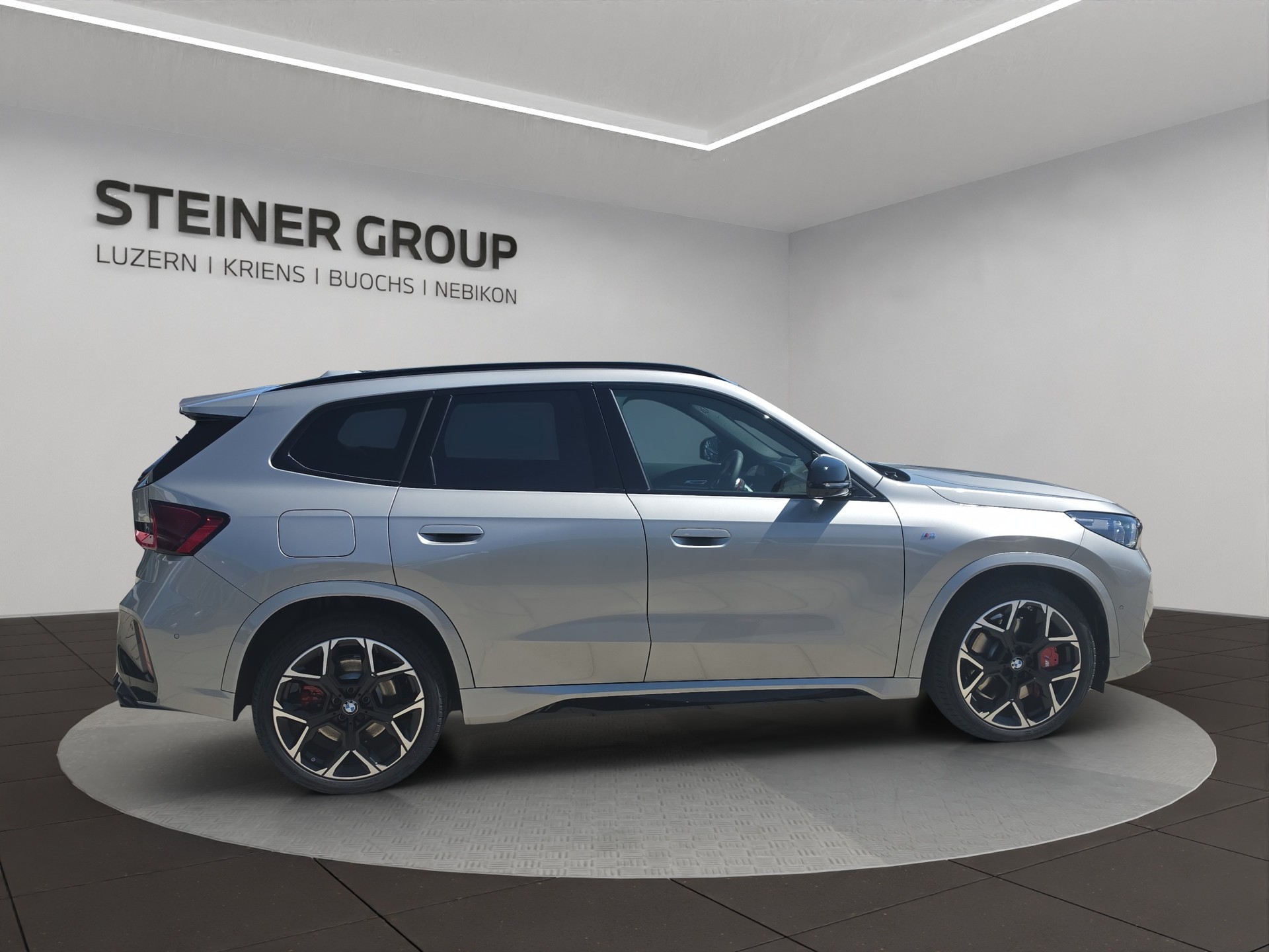 BMW X1 xDrive M35i-image-3