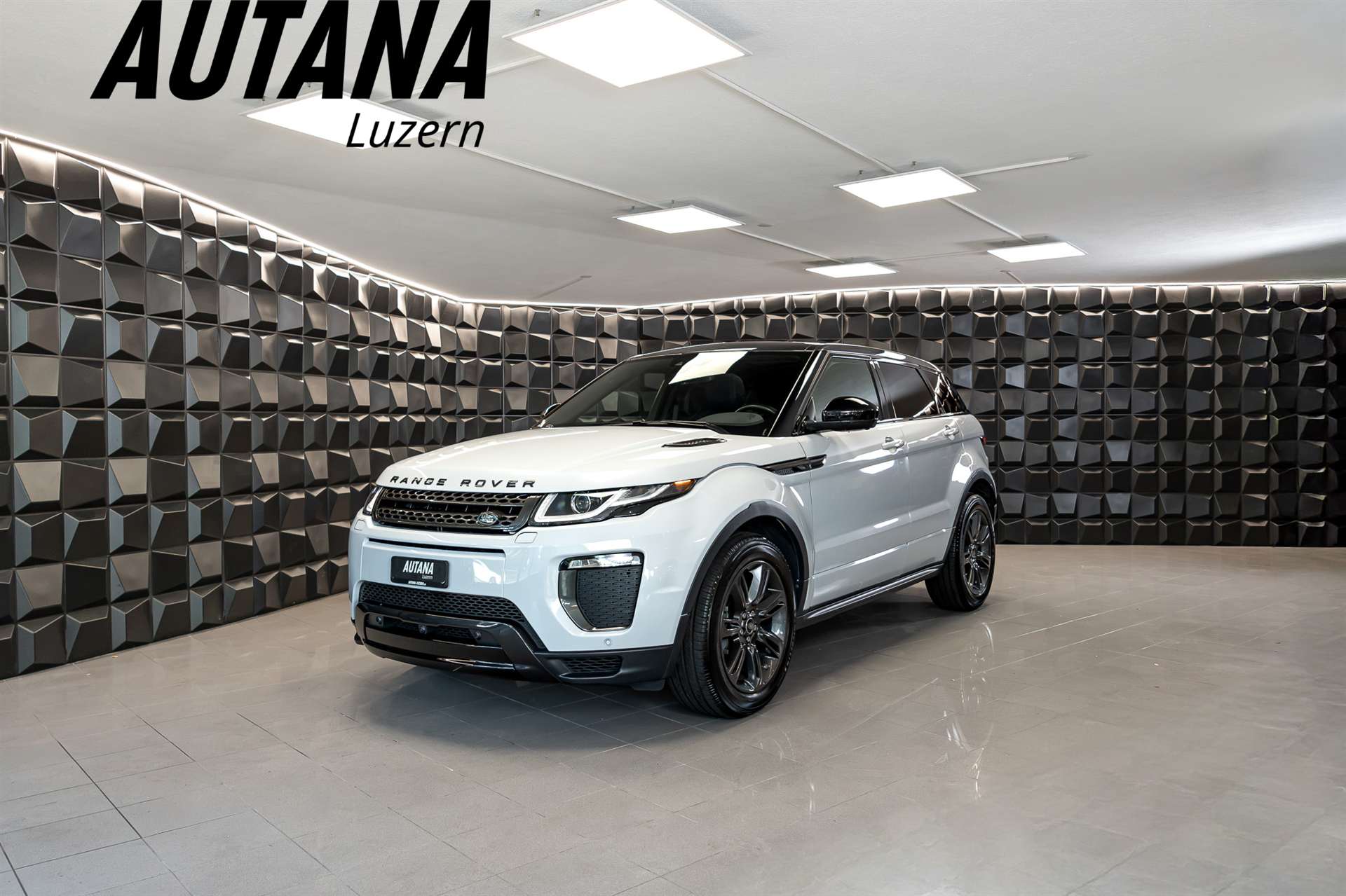 LAND ROVER Range Rover Evoque 2.0 TD4 Landmark AT9-image-0