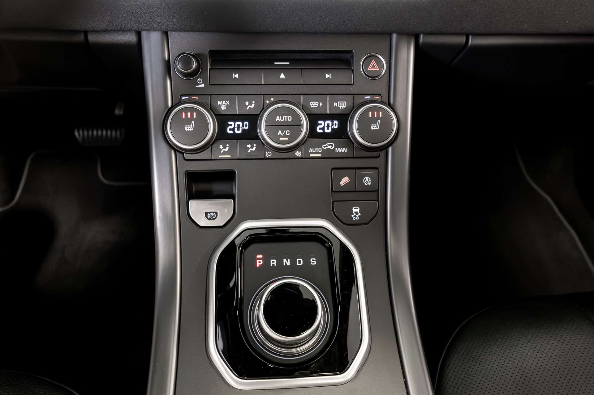 LAND ROVER Range Rover Evoque 2.0 TD4 Landmark AT9-image-20
