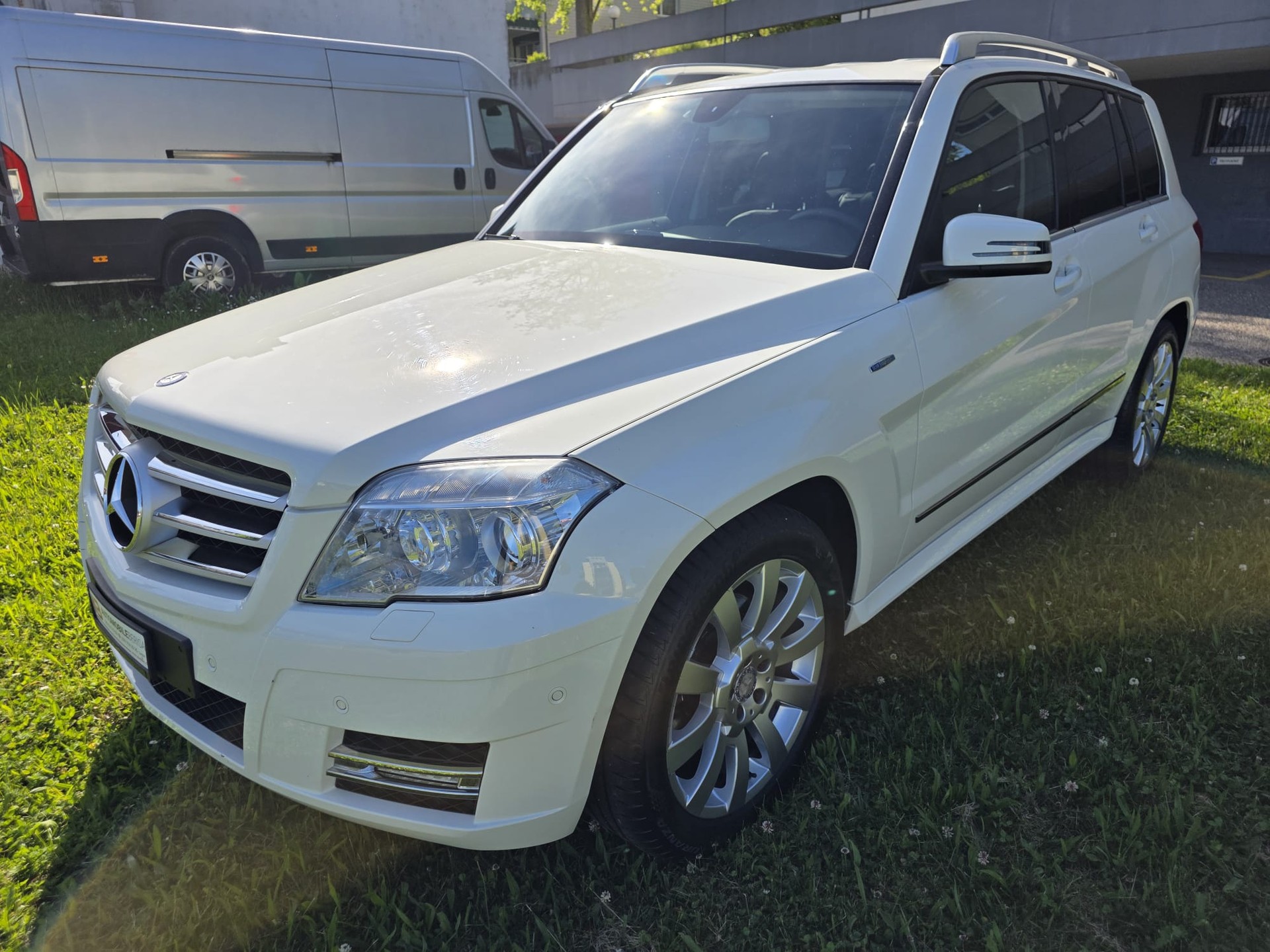 MERCEDES-BENZ GLK 220 CDI BlueEff. Grand Ed. 4Matic 7G-Tronic-image-2