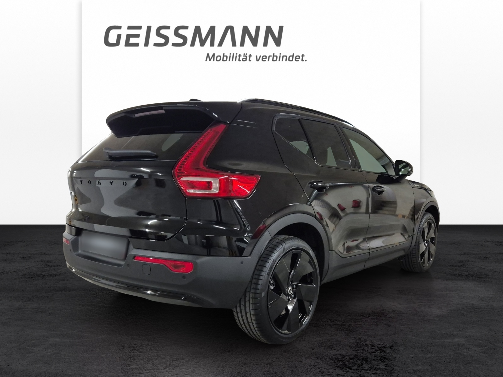 VOLVO EX40 Twin Black Edition AWD-image-6