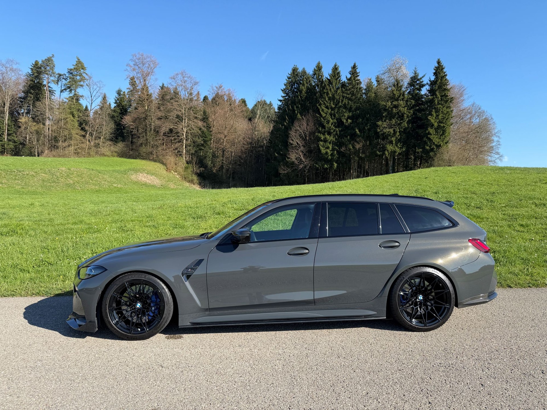 BMW M3 Competition xDrive-image-1