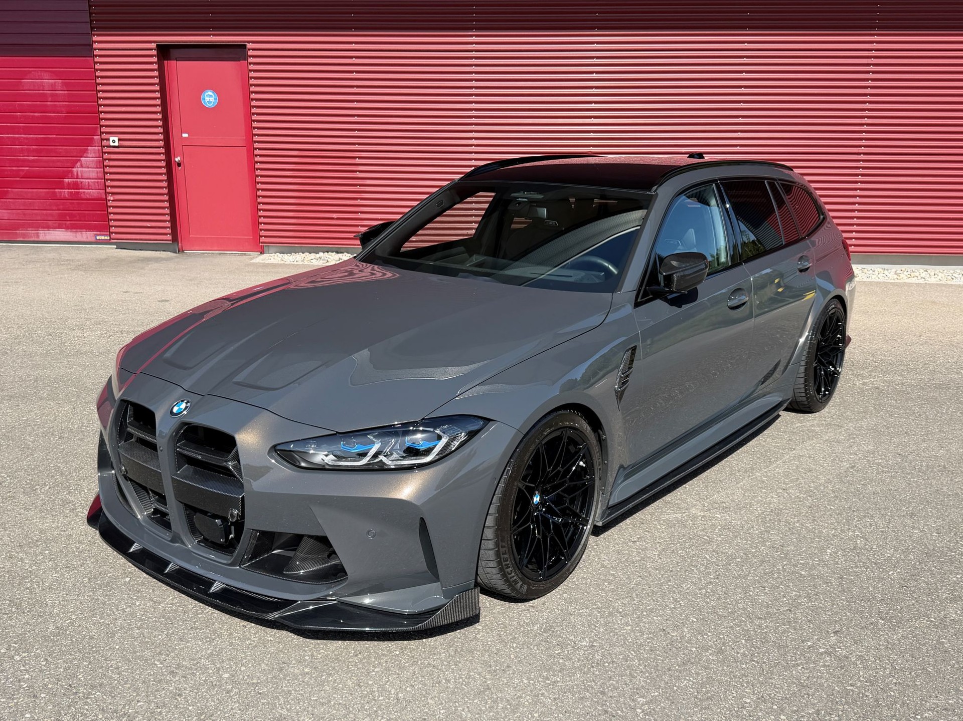BMW M3 Competition xDrive-image-0