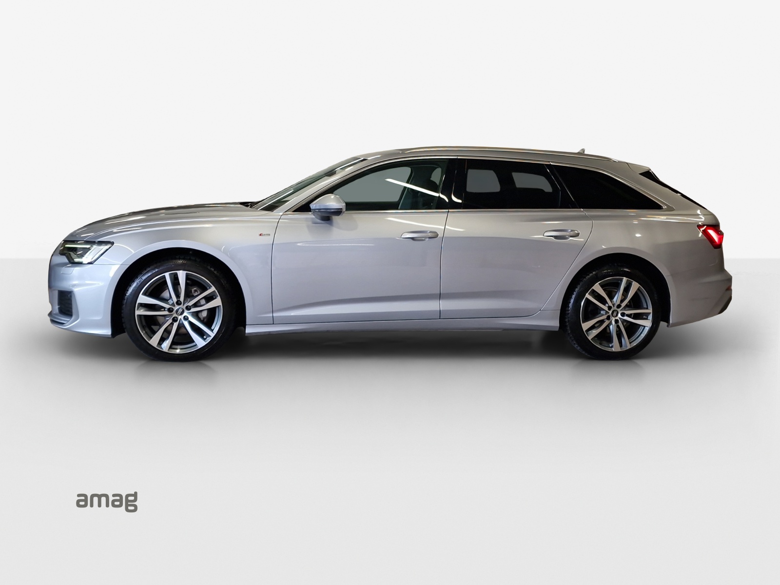 AUDI A6 Avant 40 TDI Attraction quattro S-tronic-image-1