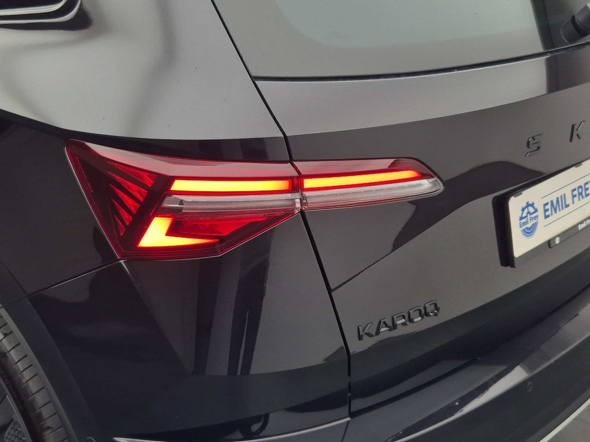 SKODA Karoq 1.5 TSI SportLine DSG-image-19