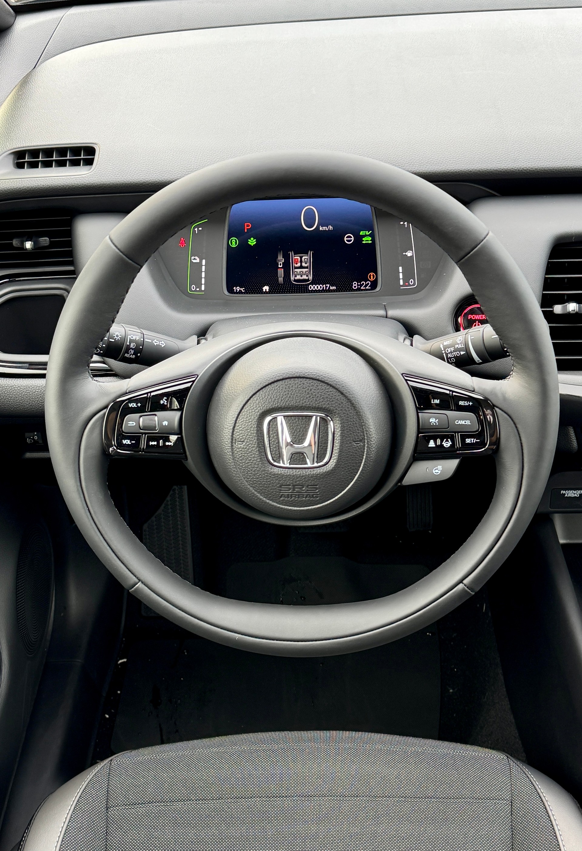 HONDA Jazz 1.5i-MMD Crosstar Advance E-CVT Modell 2027 1.9% Leasing Aktion unschlagbar mit 8 Jahren Garantie leichter Hagelschaden-image-11