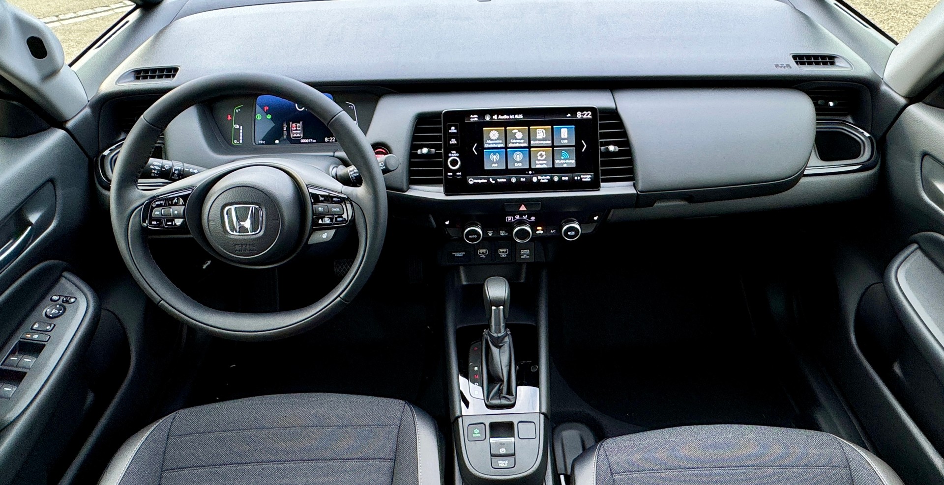 HONDA Jazz 1.5i-MMD Crosstar Advance E-CVT Modell 2027 1.9% Leasing Aktion unschlagbar mit 8 Jahren Garantie leichter Hagelschaden-image-13