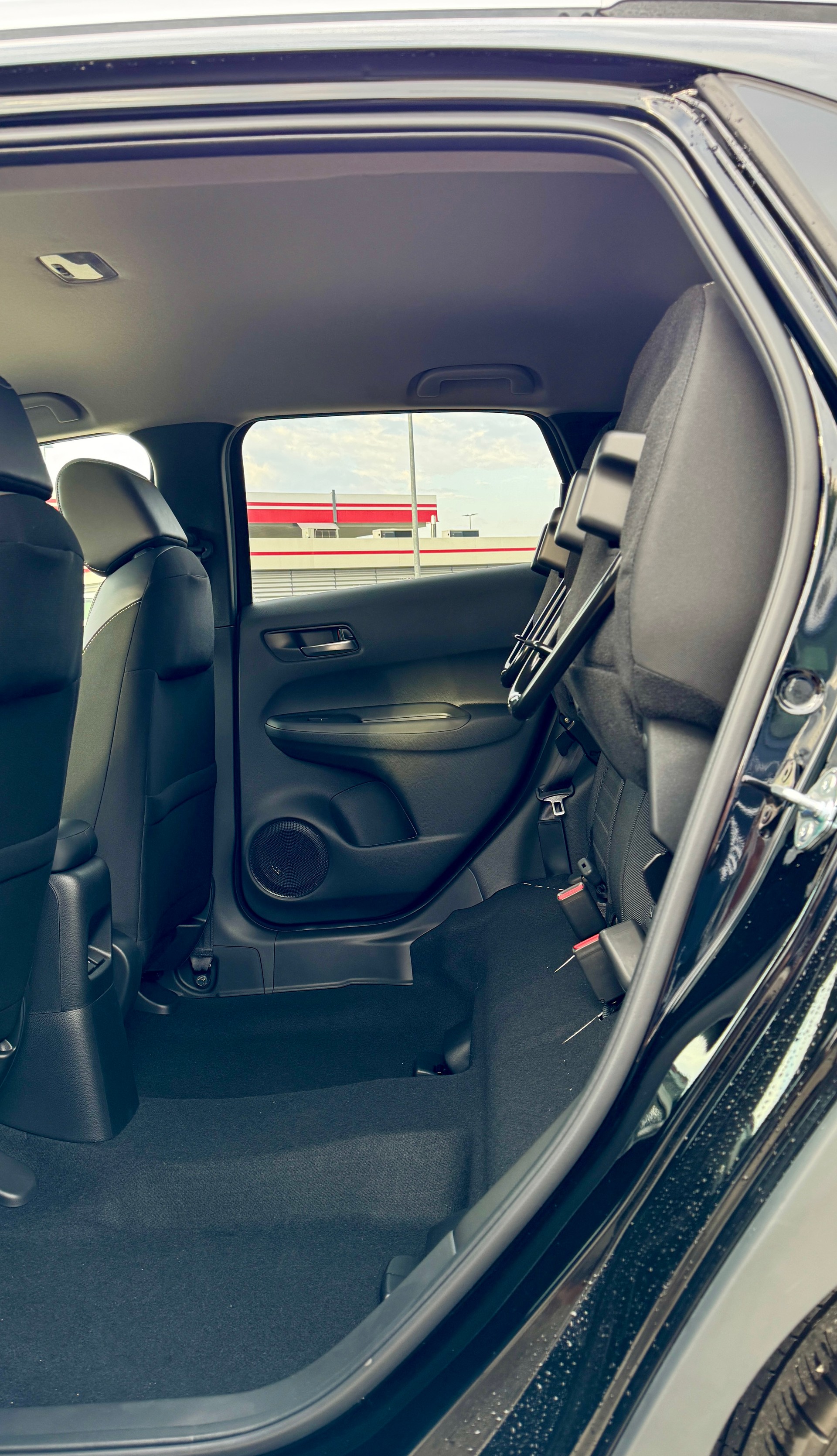 HONDA Jazz 1.5i-MMD Crosstar Advance E-CVT Modell 2027 1.9% Leasing Aktion unschlagbar mit 8 Jahren Garantie leichter Hagelschaden-image-20