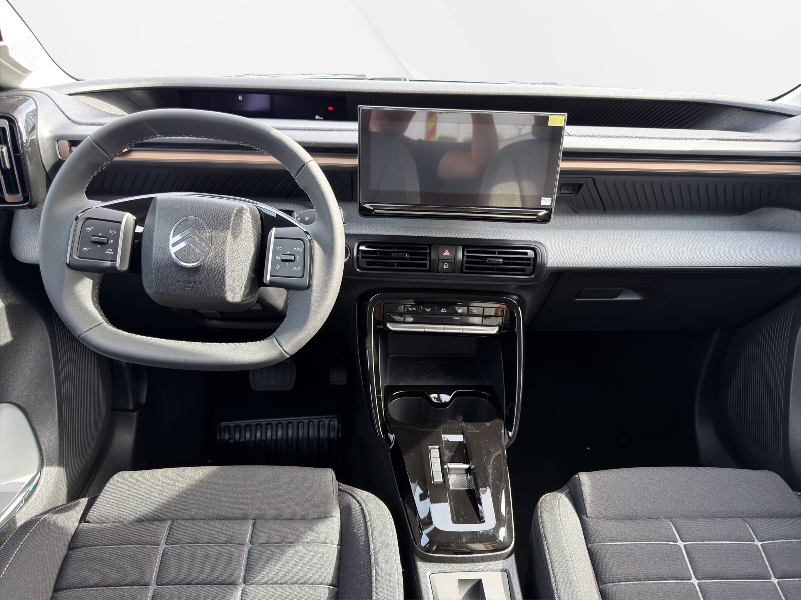 CITROEN C3 Aircross 1.2 MHEV Tonic +-image-7