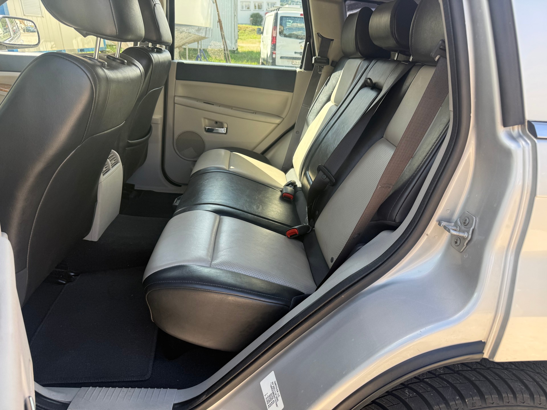 JEEP Gr.Cherokee 3.0 CRD Overland Automatic-image-10