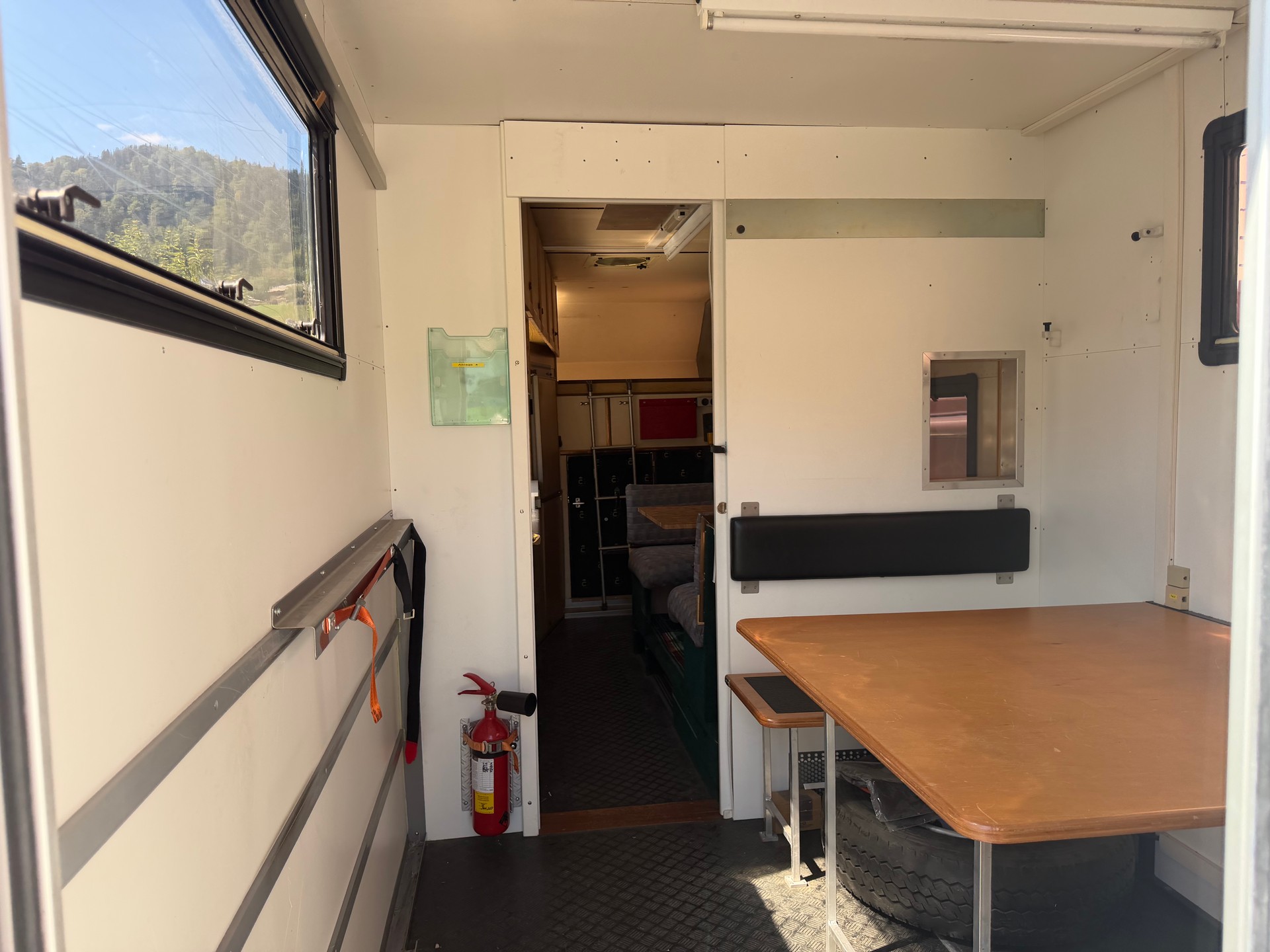 STEYR 11S14 Wohnmobil-image-11